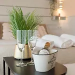 Nyaraló Con Banera Naturaleza Y Desconexion Collado Hermoso