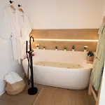 Con Banera Naturaleza Y Desconexion Collado Hermoso